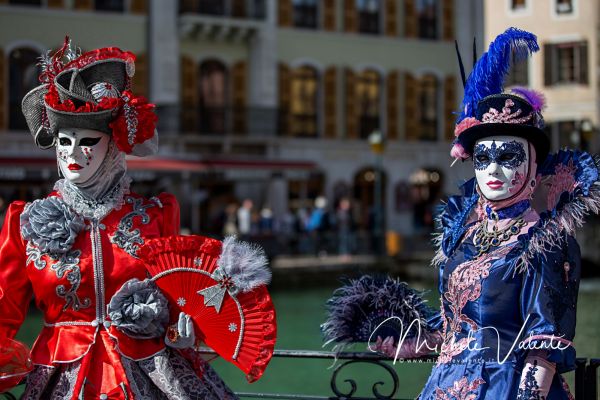 venetian-carnival-07FF71987E-E308-83E2-4204-42D3497E2A5D.jpg
