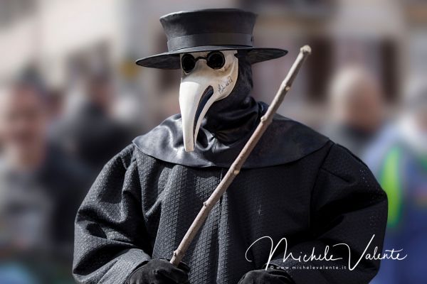 venetian-carnival-12348966B4-2897-21E8-90F3-64CC4E02D69B.jpg