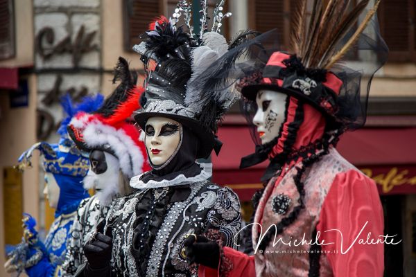 venetian-carnival-54EC75BEED-621E-7FE9-7247-8D9C08CF3A55.jpg
