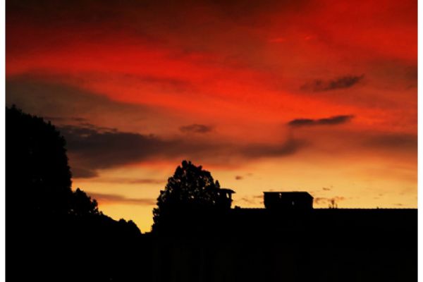 sunrises-and-sunsets-18C11C6491-EF1E-710B-4FDD-E12DEE802256.jpg