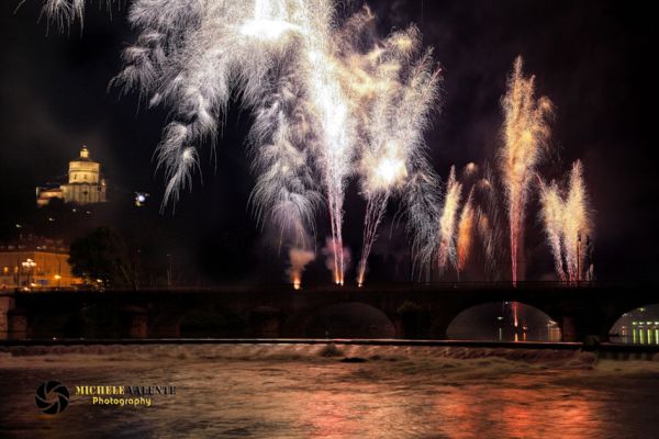 fireworks-311A9BFC89-4AC8-184D-5E25-507B9BF4B815.jpg