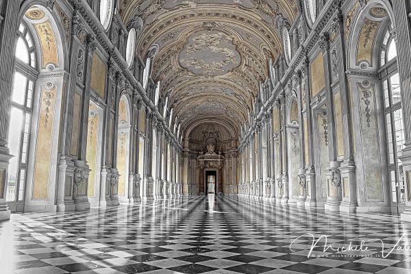 reggia-di-venaria-02765A3D4A-B9A1-B487-FBD5-F1A1304C5E0C.jpg