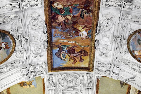 reggia-di-venaria-106591BFBD-D41A-D2FE-F34F-111754499EC7.jpg