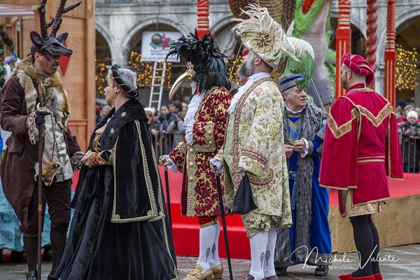 37-carnevale-venezia-20186F281F1F-9D11-1F1D-20CC-D22A7F1F0C93.jpg