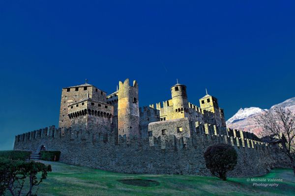 castello-di-fenis-aosta7B8AE983-6EBA-7418-443A-066490C7FA7F.jpg