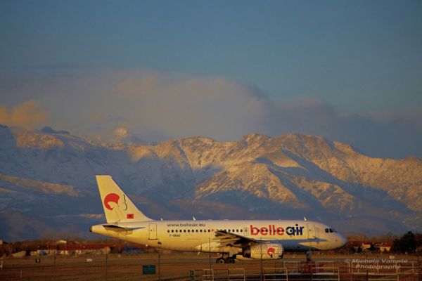 airplanes-054374A7D8-6ABF-100D-AA4E-1FF68D99DBC3.jpg