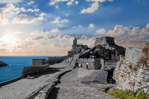 portovenere-13CCCD8663-BC2B-A9E0-AA4E-B49CFC7A3799.jpg