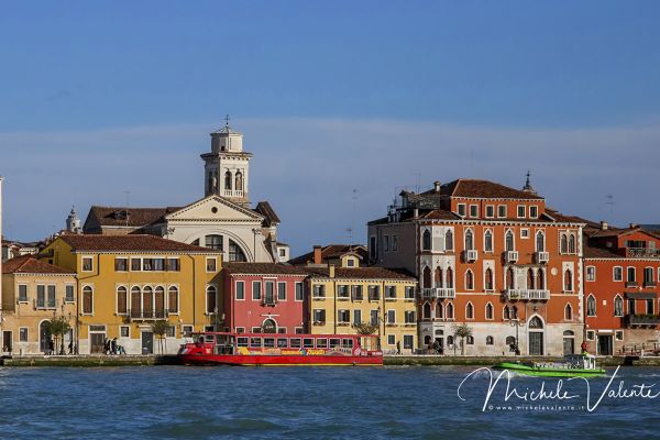 venezia-21CFA8BC80-7A5D-AA3B-1863-84C6DBF22ED9.jpg