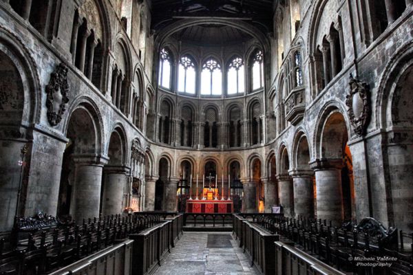 st-bartholomew-the-great-london-027DB04DDB-C597-372E-2DB1-5381E4B3F10A.jpg