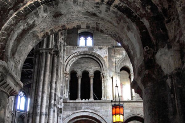 st-bartholomew-the-great-london-13994FB475-82F2-78A2-62D9-6A47FA01E6B6.jpg