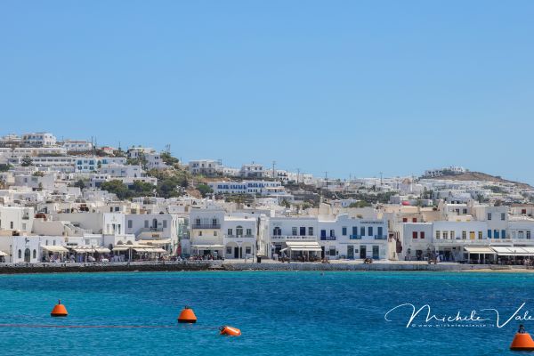mykonos-18FFE70468-D40F-BC99-266F-289226A4FCB6.jpg