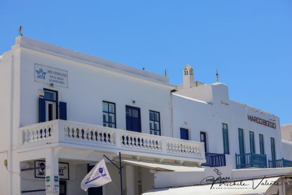 mykonos-31C012B91D-7178-FC5E-2885-6E11C2040A94.jpg