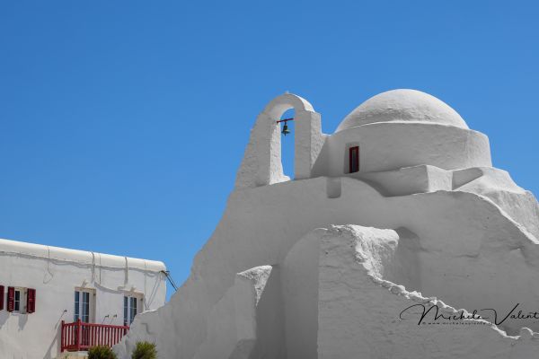 mykonos-41FE25A0DA-9ECB-0D71-5045-27A53706E4D9.jpg
