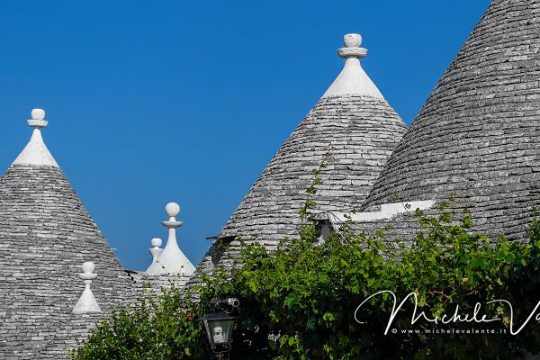 alberobello-025FD7DCB0-9AEE-BA76-6C1D-81EAFD5879F3.jpg