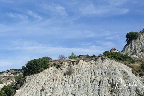 craco-e-calanchi-042E46A392-5E6C-1695-DAC6-0B0A1FB3205C.jpg