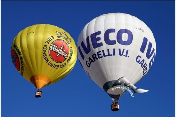 balloons-18BF9F0362-4E1F-0F55-5556-B6334A21BD33.jpg