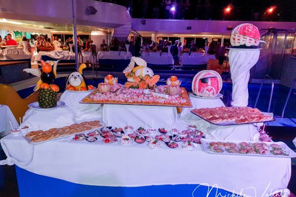 party-027FA0E1BC-23B2-602C-5EAF-EDC5D16C9BCA.jpg
