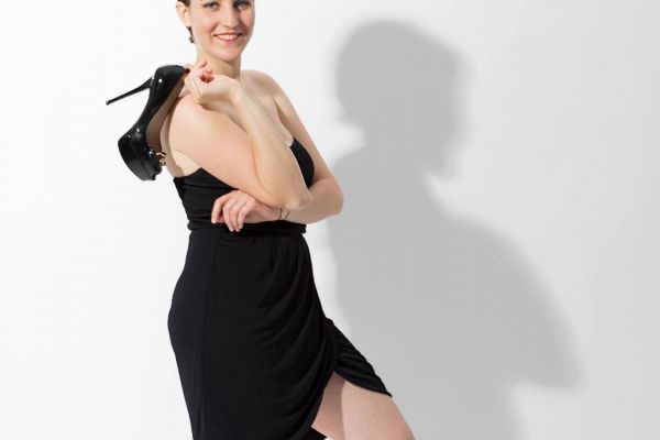 irene-model-06F3063081-E40F-D74D-419B-4690B3301A81.jpg