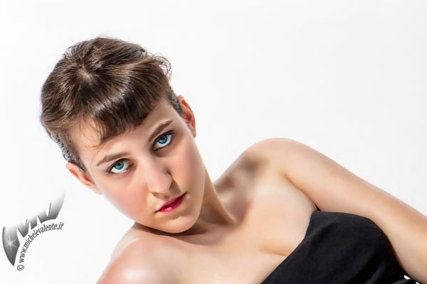 irene-model-1155B05D4E-2E6C-709C-3CAC-1E91077EC384.jpg