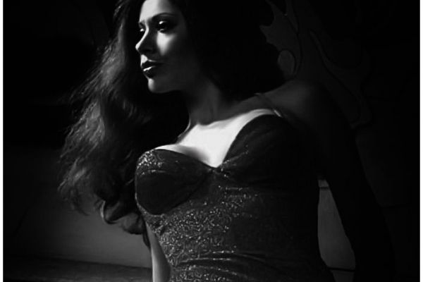 jessicaFF4B33AA-83A9-1D89-EC59-2865D0A43F2D.jpg
