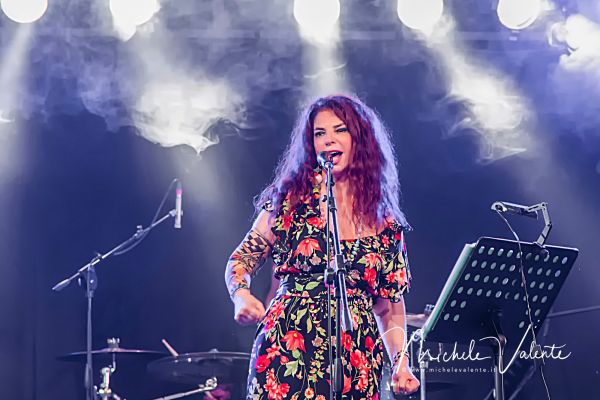 teresa-de-sio-044914C5F9-F7FD-24B8-3BC9-8CF6C61ED72D.jpg